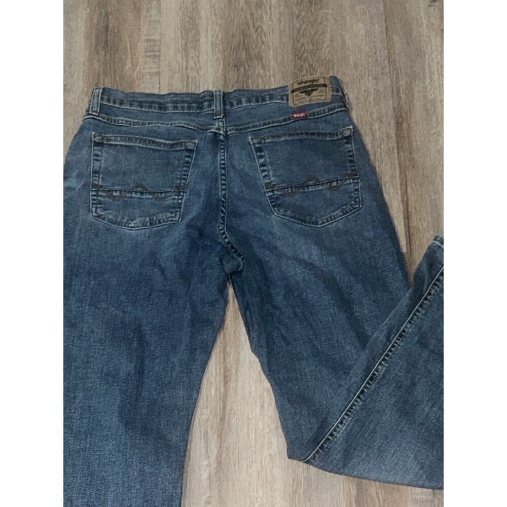 Wangler Relaxed Boot Cut Jean size 12